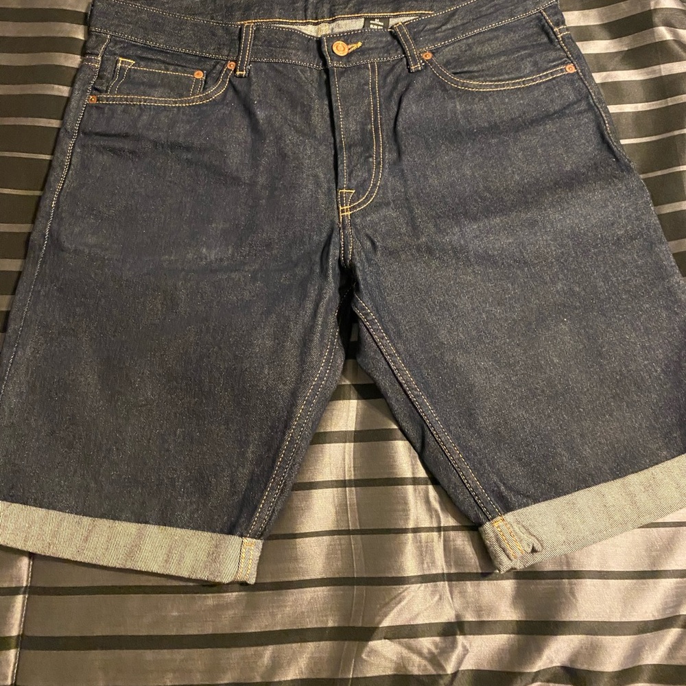 H&M JEAN SHORTS